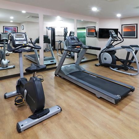 Candlewood Suites Celaya Celaya  Extérieur photo