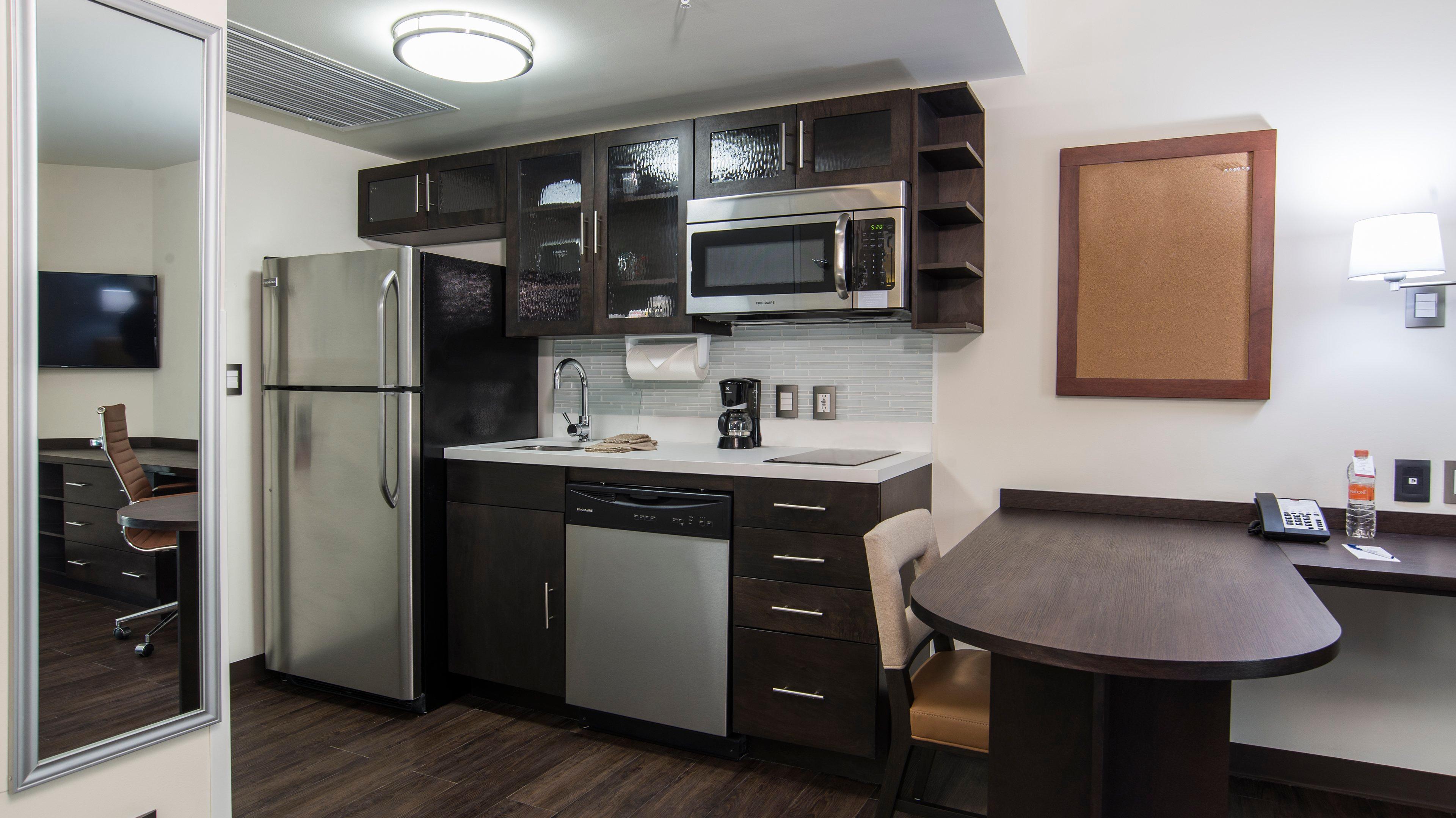 Candlewood Suites Celaya Celaya  Extérieur photo
