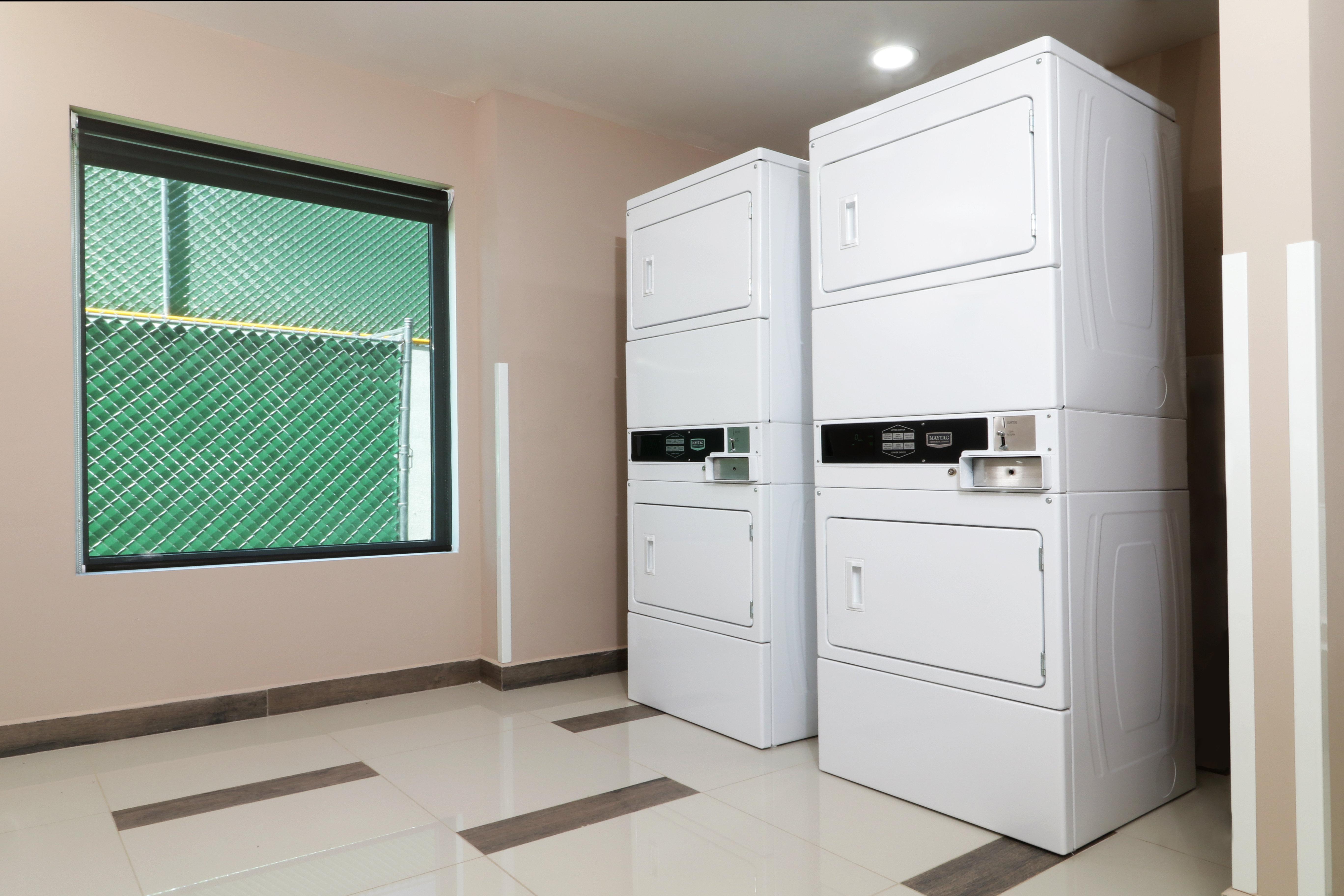 Candlewood Suites Celaya Celaya  Extérieur photo